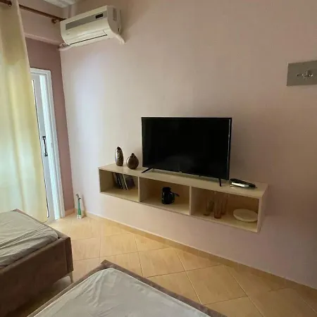 Blue Horizon Apartment *